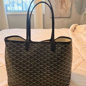 Go.Yard Black Patterned Tote with Tan Accents